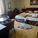 Du Parc Bed & Breakfast Bains-les-Bains