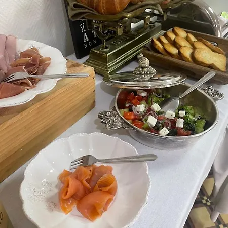 Couette-café Du Parc Bains-les-Bains